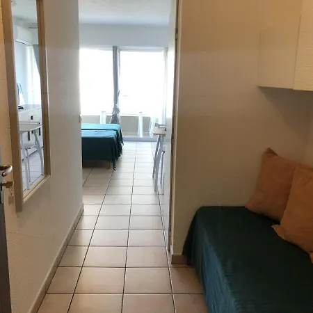 Climatise Proche Et Commerces Avec Wifi - Fr-1-466a-31 Apartman *